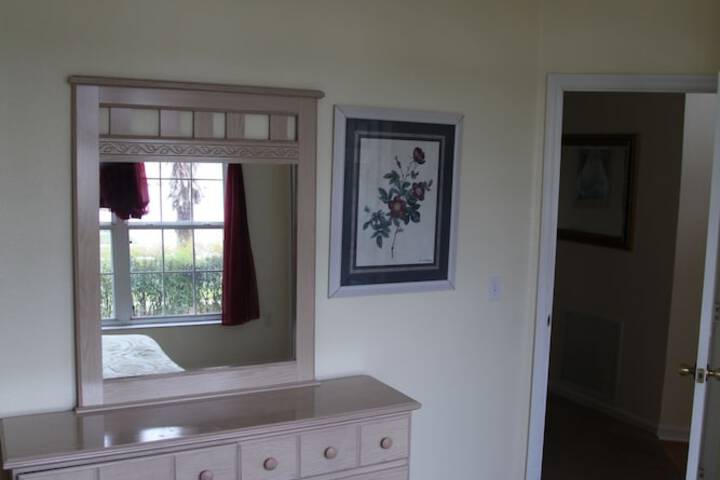 Room 22 of 25