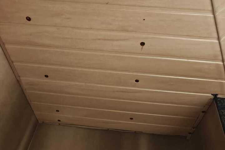 Room 15 of 27