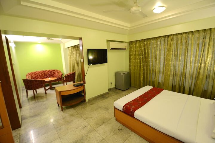 Room 14 of 51