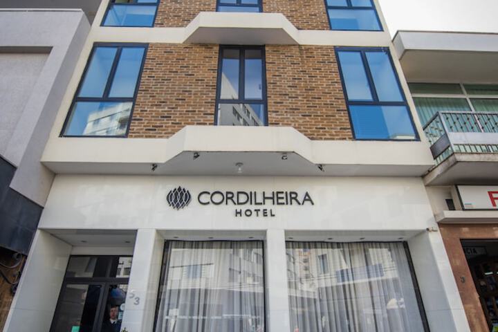Hotel Cordilheira
