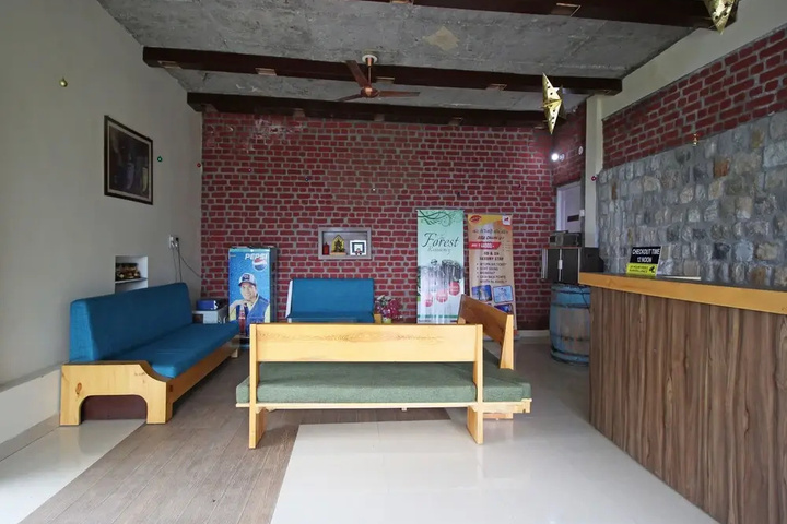 Room 12 of 17
