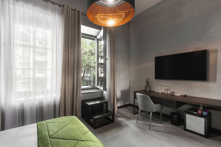 Room 21 of 70