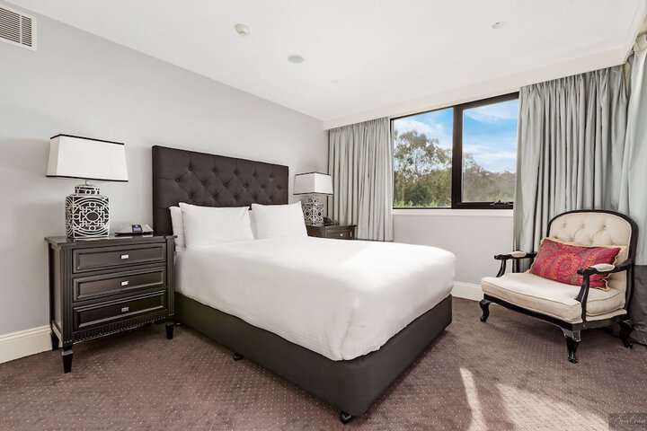 Room 7 of 29