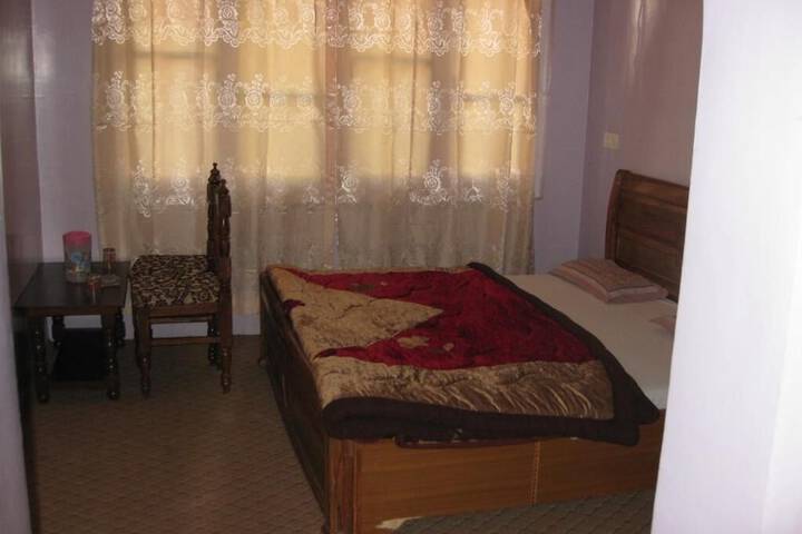 Room 11 of 61