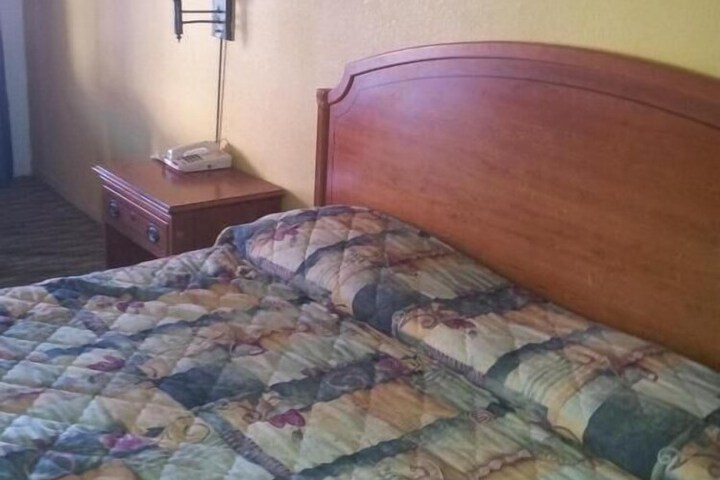 Room 22 of 52
