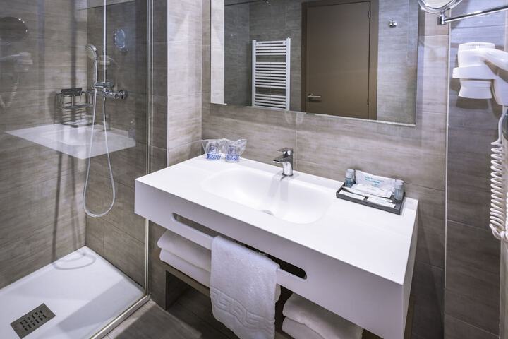 Bath Interior