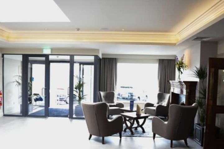 Hotel Interior 4 of 33