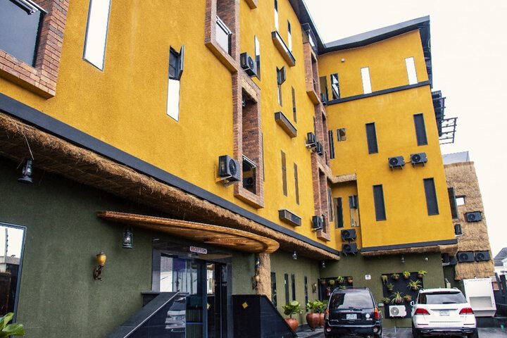Hotel 13 of 14