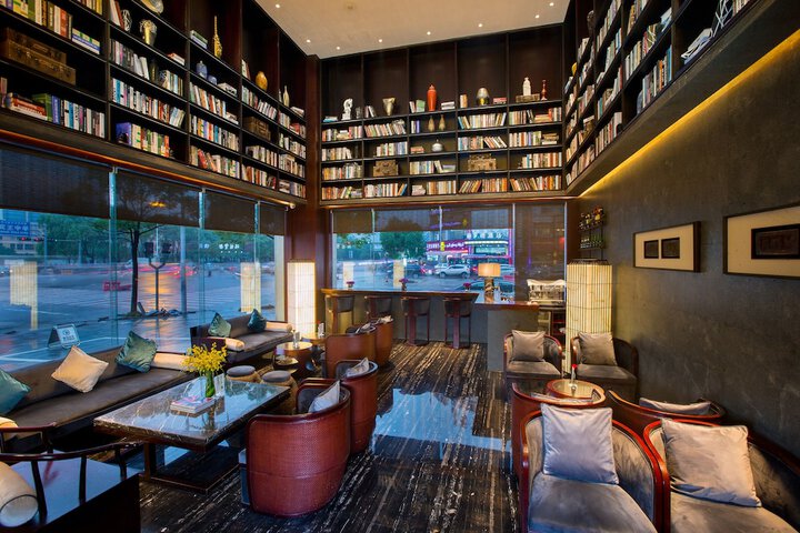Hotel Interior 7 of 37