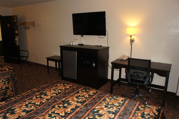 Standard Room, 2 Queen Beds