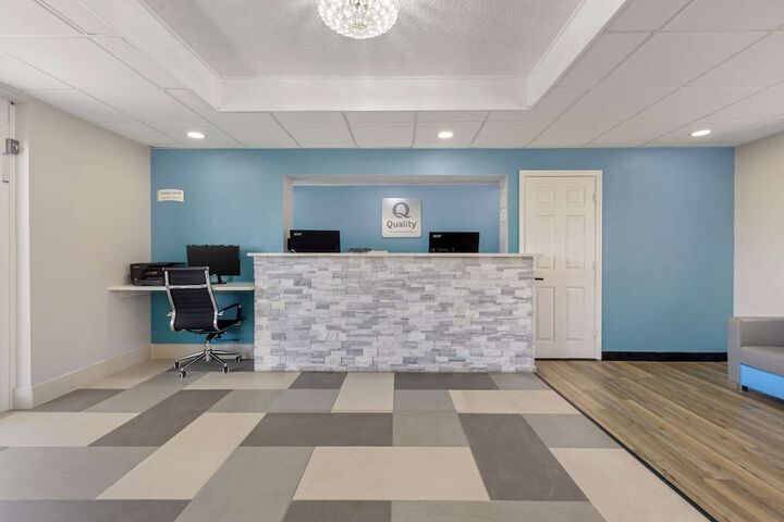 Guest Lobby