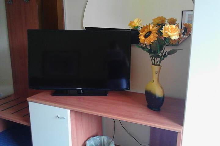 Room 10 of 60