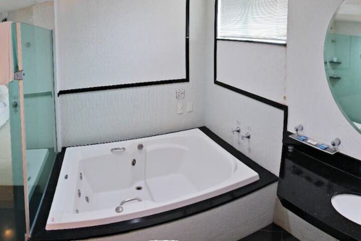 Room 20 of 44