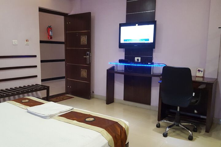 Room 9 of 67