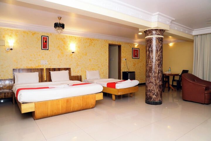 Room 12 of 15