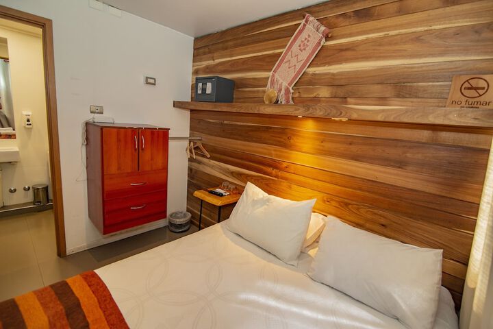 Room 25 of 70