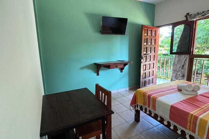 Room 8 of 64