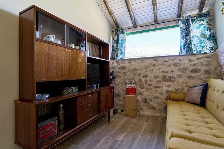 Room 32 of 56