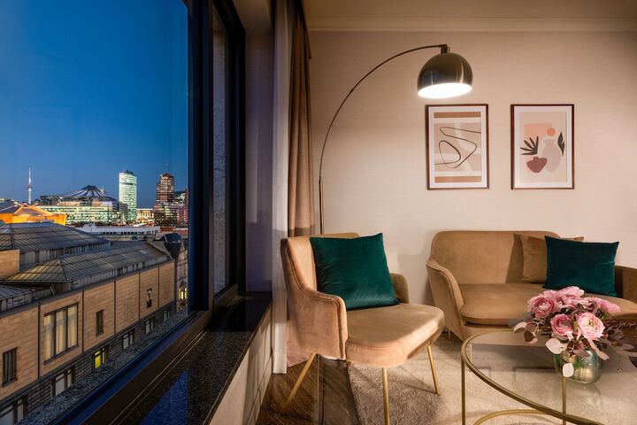 Room 48 of 164