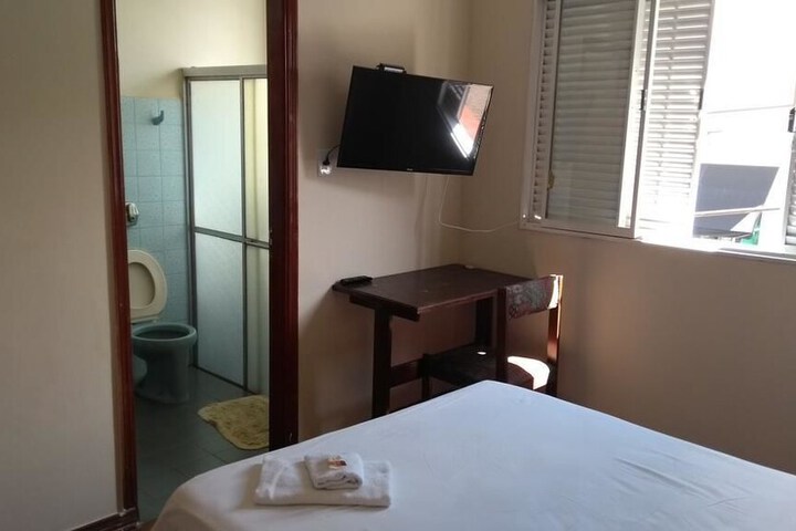 Room 3 of 31