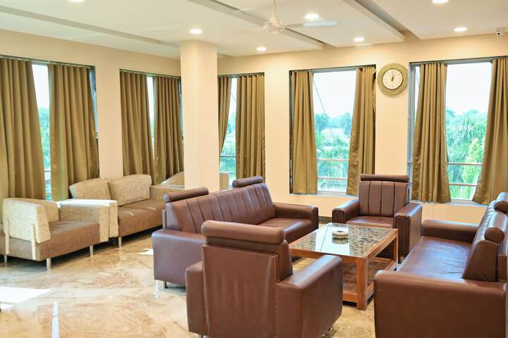 Hotel Interior 7 of 30