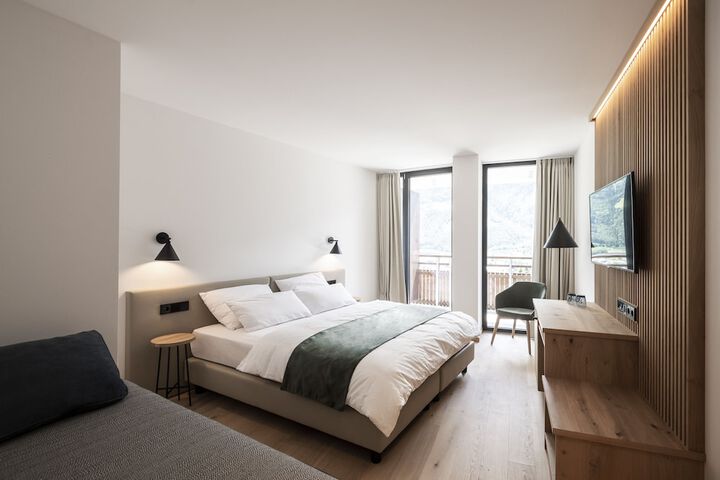 Room 8 of 57