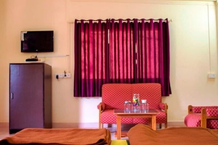 Room 11 of 65