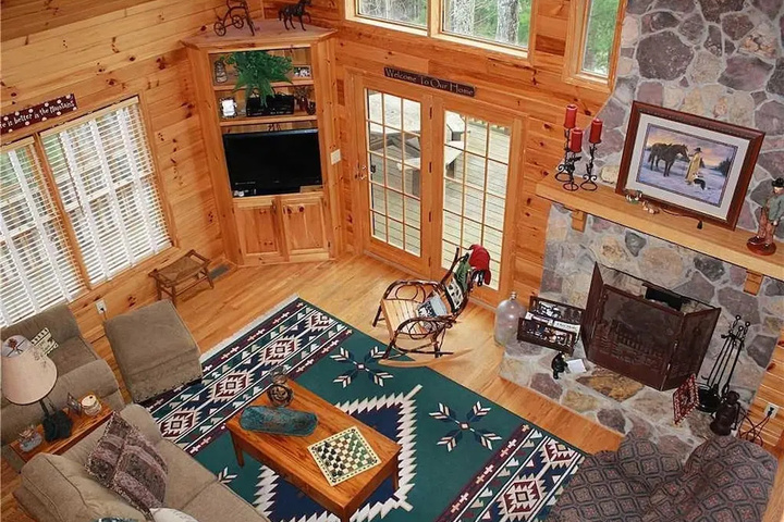 Room 10 of 20