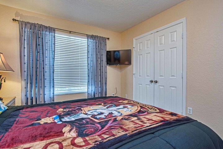 Room 17 of 117