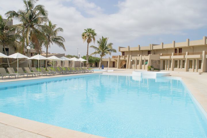 Pool Hotel