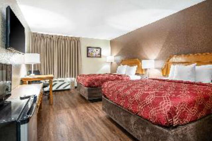 Room 30 of 50