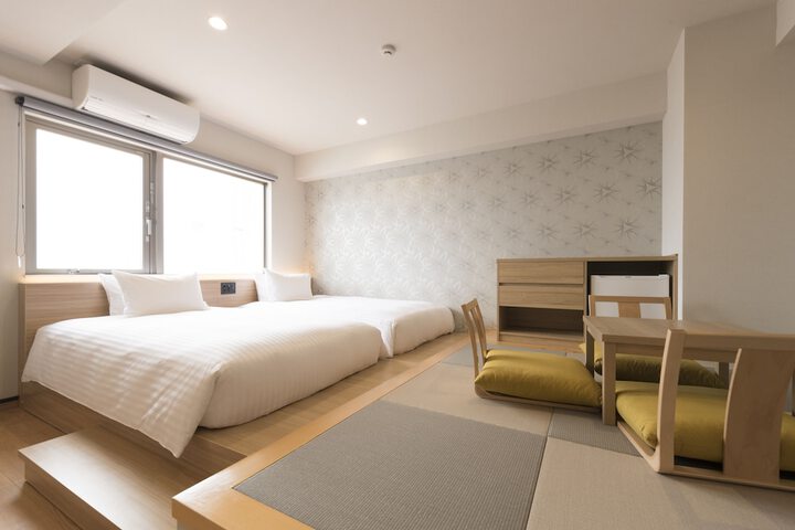 Room 16 of 138