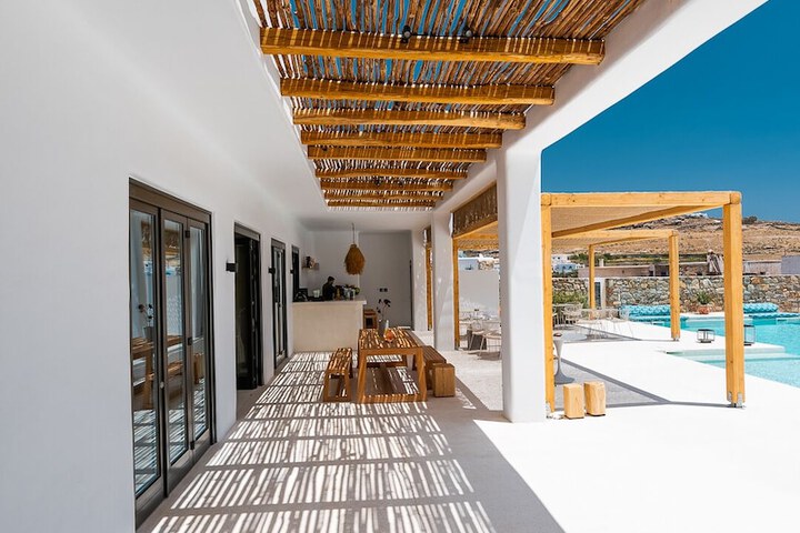 Terrace/Patio 44 of 129