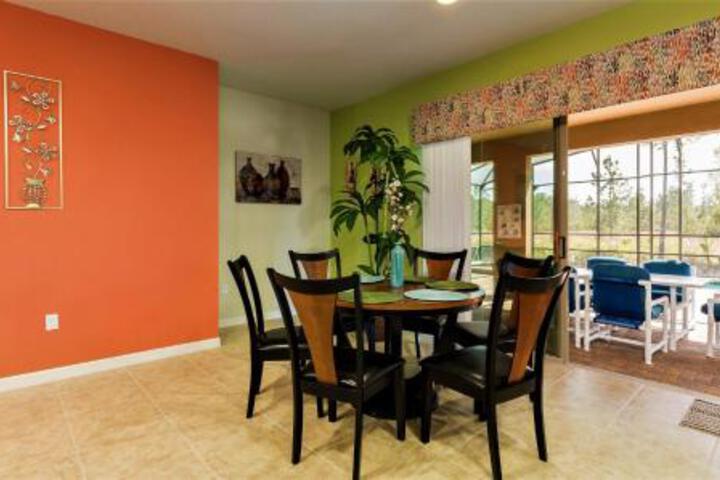 9 Ba 6 Ba Resort Villa #1222 in Kissimmee, FL