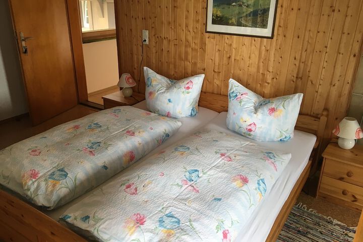 Room 8 of 39