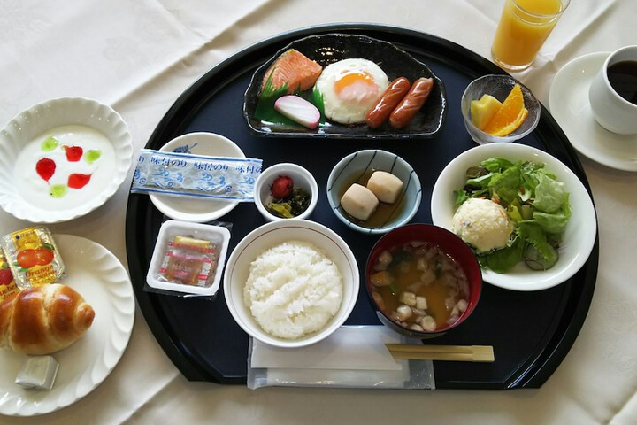 Breakfast/Coffee Service 22 of 31
