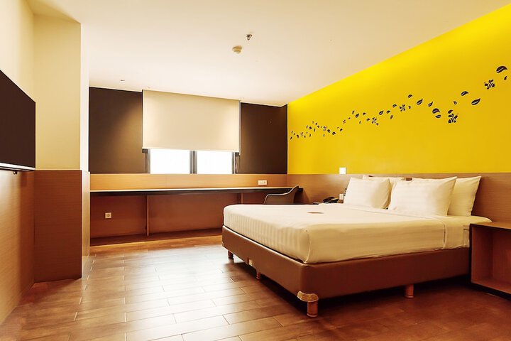 Room 15 of 107