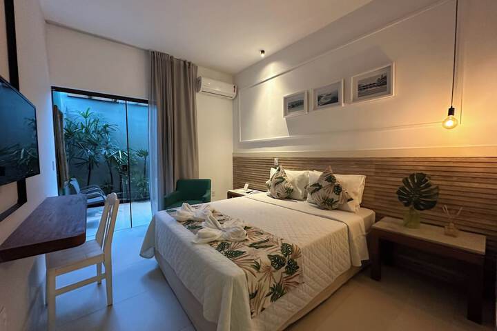Room 36 of 80