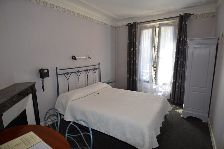 Room 5 of 35