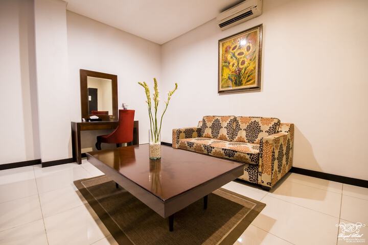 Room 20 of 27