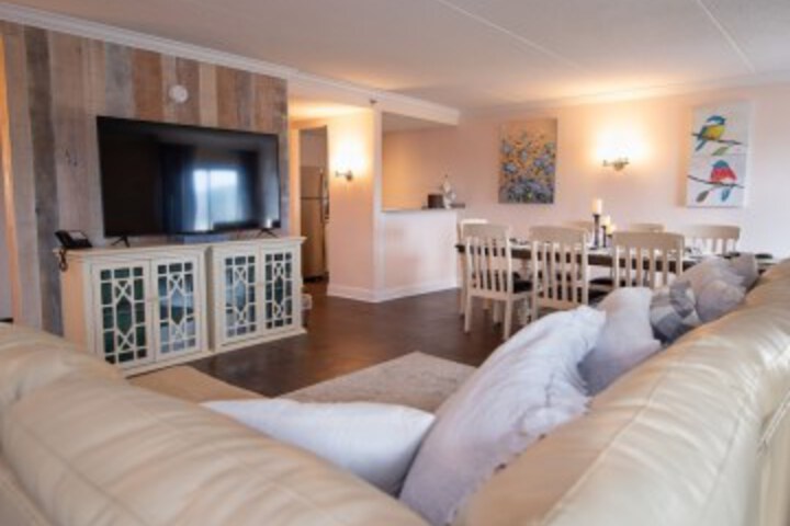 Room 20 of 23