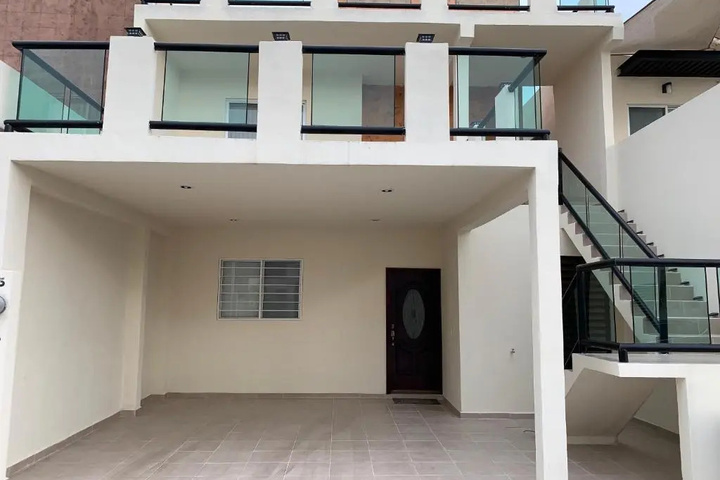 Exterior of Luxury House Playa del Carmen