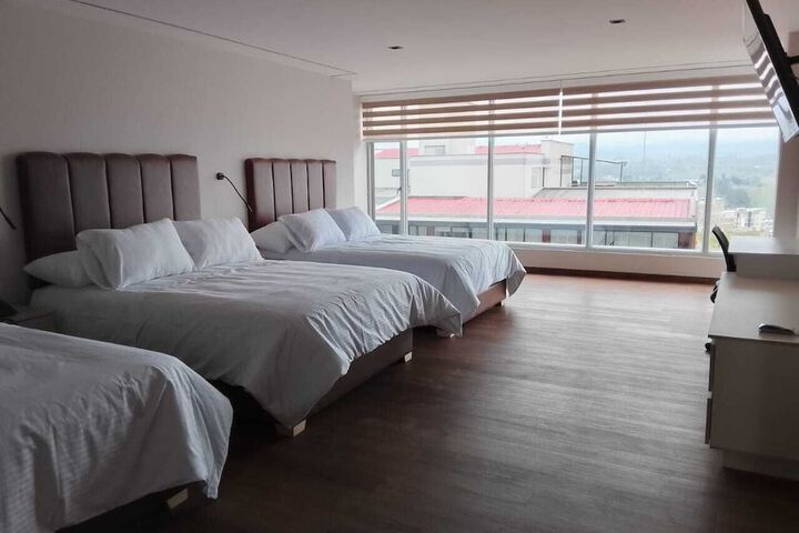Room 22 of 32