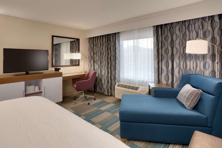 Room 16 of 35