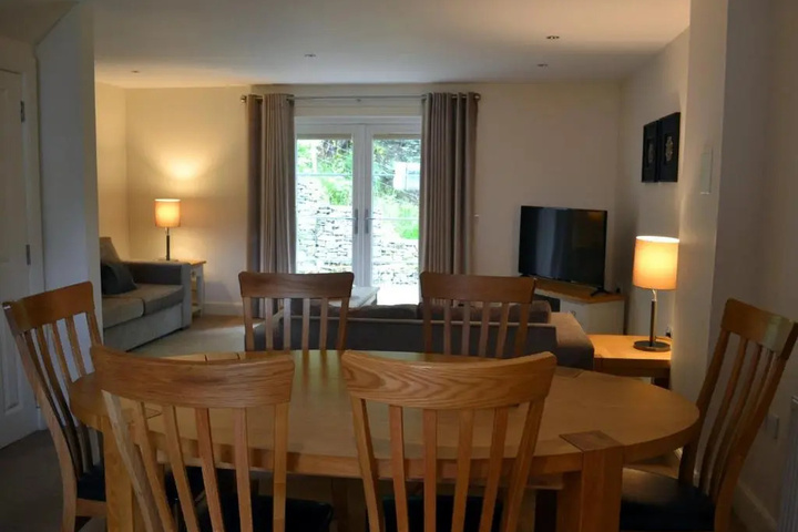 Room 3 of 12