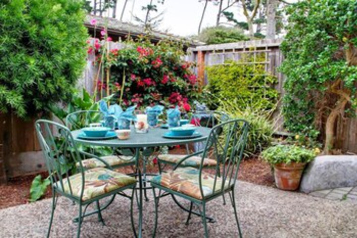 Terrace/Patio 3 of 24