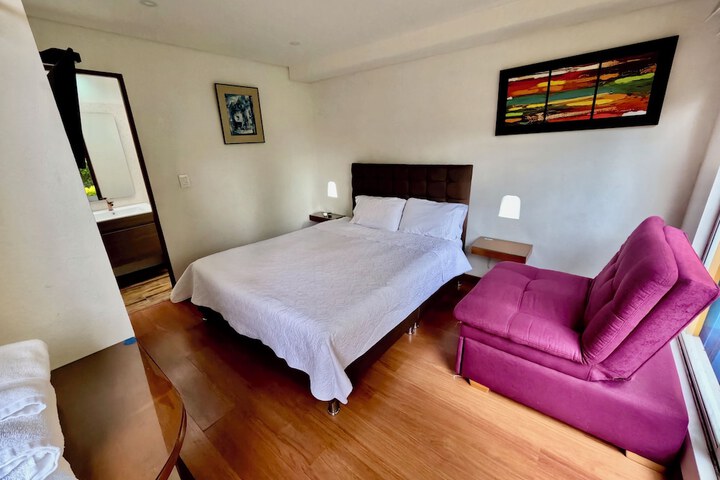 Room 3 of 36