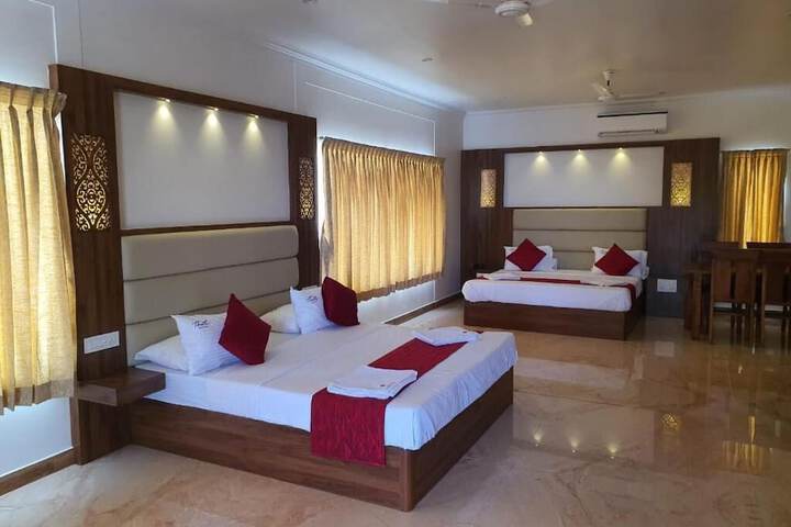 Room 3 of 21