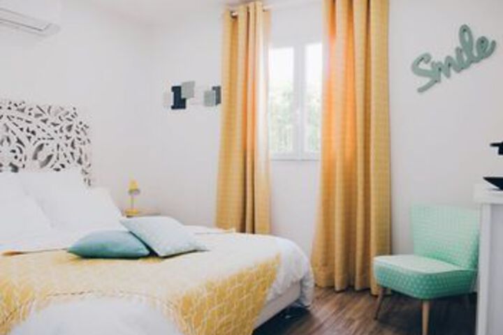 Room 17 of 35