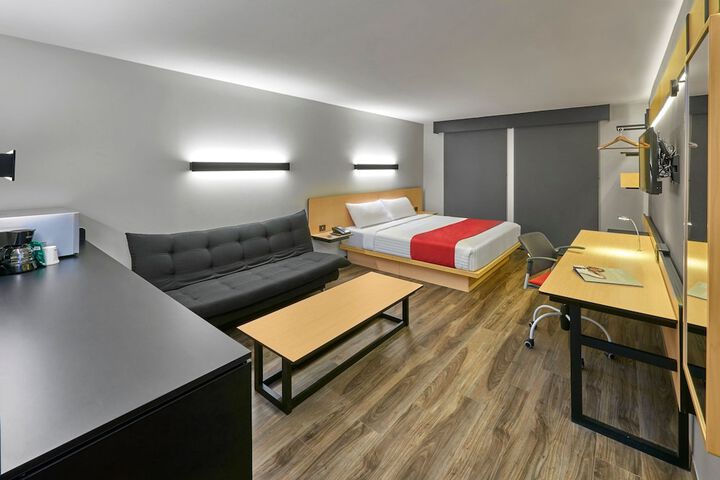 Room 15 of 47